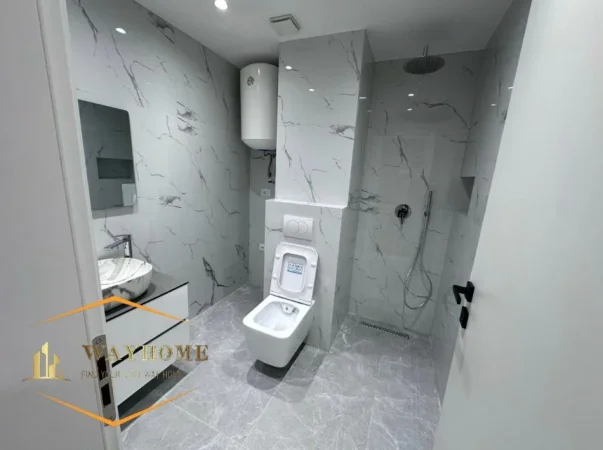 Tirane, shitet apartament 2+1 Kati 4, 79 m² 195.000 € (PAZARI I RI)