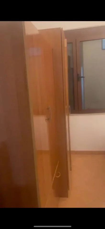 Tirane, jepet me qera shtepi 1+1 Kati 2, 40 m² 350 € (Laprak)