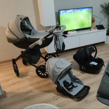 Tirane, shes karroce Anex M-type 3 ne 1 vetem 6 muaj e perdorur 500 €