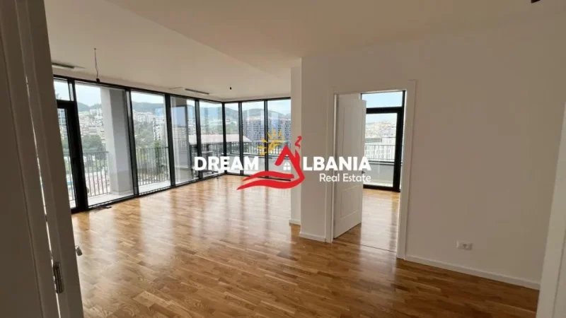 Tirane, jepet me qera ambjent biznesi Kati 7, 136 m² 1.400 € (Tek Lake View Rezidence)