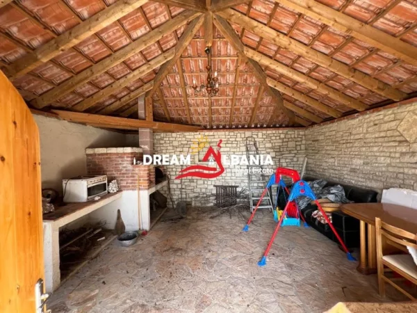 Vlore, shitet ambjent biznesi Kati 1, 750 m² 1.470.000 € (Ne Qeparo, Himare)