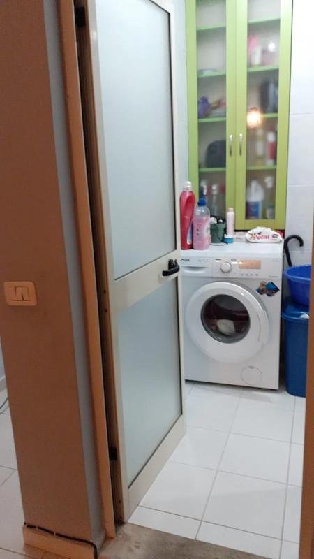 Tirane, jepet me qera apartament 1+1+Ballkon Kati 8, 70 m² 600 € (Rruga Fortuzi)