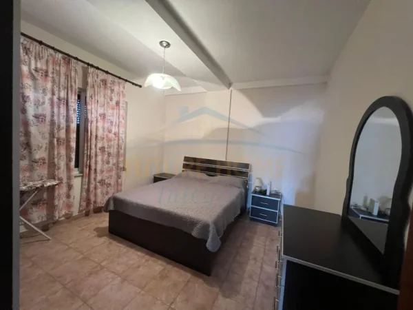 Tirane, jepet me qera apartament 1+1 Kati 5, 76 m² 550 € (Sheshi Willson, Tiranë.)