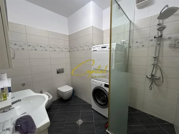 Tirane, jepet me qera apartament 3+1 Kati 6, 135 m² 1.200 € (KOPSHTI BOTANIK)
