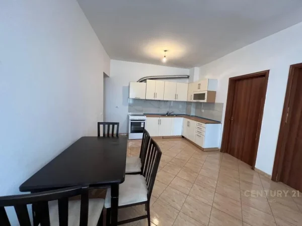 Tirane, jepet me qera apartament 2+1 Kati 9, 80 m² 350 € (IRG113691)
