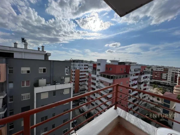 Tirane, jepet me qera apartament 2+1 Kati 9, 80 m² 350 € (IRG113691)