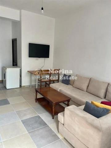 Tirane, jepet me qera apartament 2+1 Kati 1, 80 m² 370 € (Rruga 5 Maji)