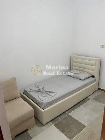 Tirane, jepet me qera apartament 2+1 Kati 1, 80 m² 370 € (Rruga 5 Maji)
