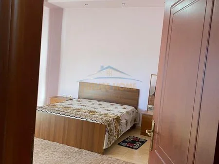 Shitet, Vilë 3-katëshe, pranë Shkollës Ramazan Jarani, Tiranë. AREA52417