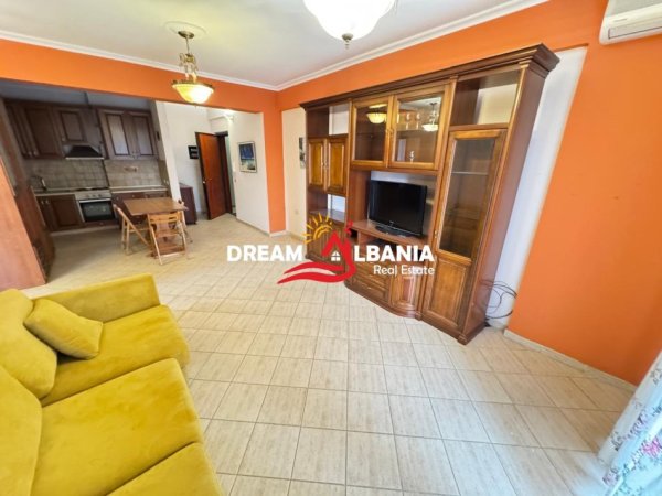 Tirane, jepet me qera apartament 2+1+Ballkon Kati 10, 101 m² 600 € (Tek Rruga e Kavajes)