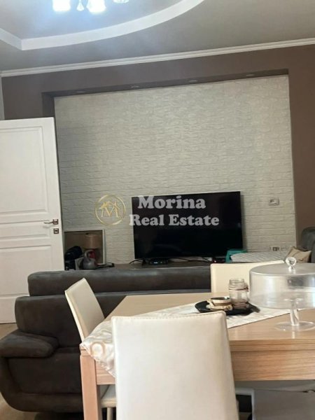 Tirane, jepet me qera apartament 2+1 Kati 7, 75 m² 600 € (Rruga 4 Deshmoret- prane Gjimnazit ”Partizani”)