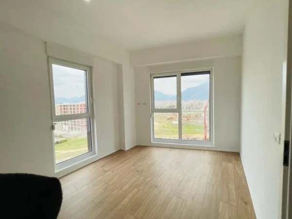 Tirane, jap me qera apartament Kati 9, 120 m² 450 € (rruga jordan misja)