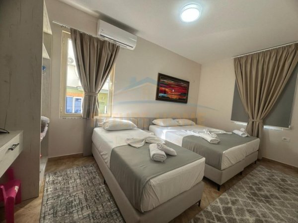 Tirane, jepet me qera Vile Kati 0, 658 m² 6.000 € (Kodra e Diellit)