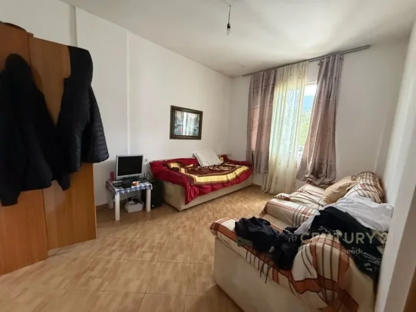 Tirane, shitet apartament 2+1 Kati 3, 87 m² 118.000 € (Fresk)