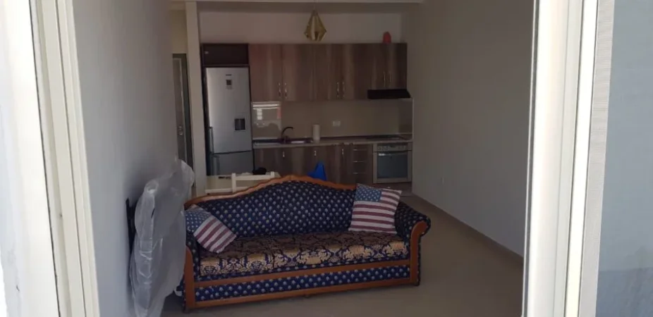 Tirane, shitet apartament 1+1+Ballkon Kati 8, 64 m² 110.000 € (Tirana Golden Park ,Spitali Amerikan 3)