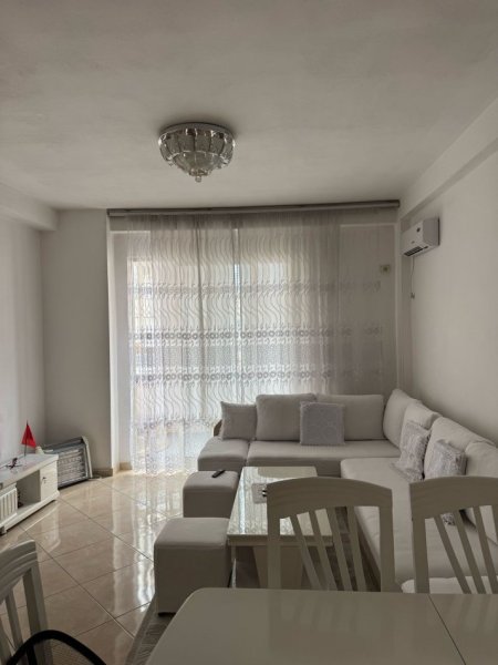 Tirane, jepet me qera apartament 2+1+Ballkon Kati 5, 110 m² 500 € (Astir prapa Eja Studio)
