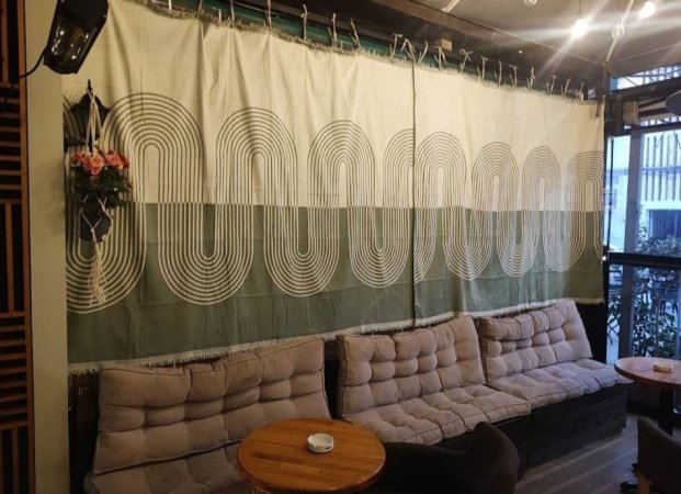 Tirane, jepet me qera lokal Kati 0, 1.000 € (Ish Ekspozita)