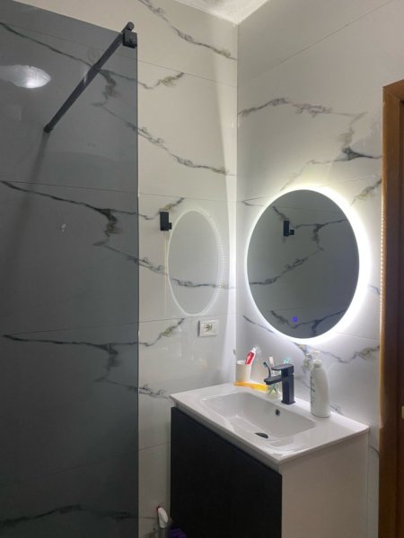 Tirane, shitet apartament 2+1 Kati 3, 97 m² 149.900 € (Rrapo Hekali)