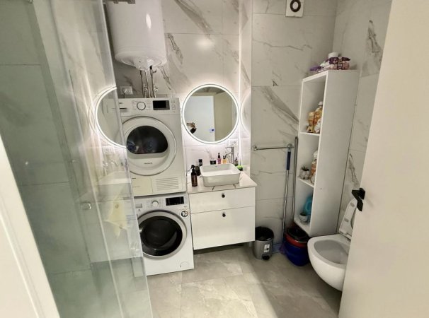 Tirane, shitet apartament 2+1+Ballkon Kati 2, 88 m² 140.000 € (Rruga Pasho Hysa)