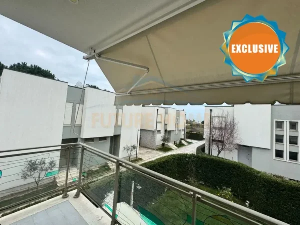 Durres, shitet Vile 2 Katshe , 260 m² 450.000 € (Shitet vile Gjiri i lalzit Perla Resort)