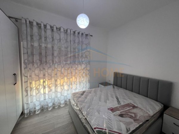 Tirane, jepet me qera apartament 2+1 Kati 5, 93 m² 450 € (Ali Dem)