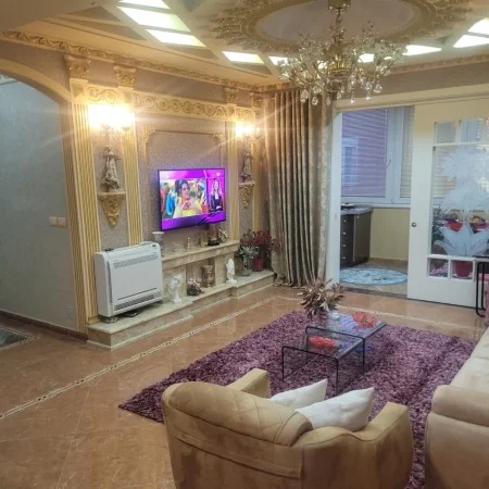 Tirane, shitet apartament 3+1+2 tualete+Ballkon Kati 2, 120 m² 240.000 € (prane kodres se diellit 1)