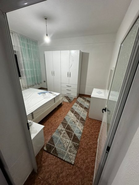 Tirane, jap me qera shtepi 2+1 Kati 1, 136 m² 400 € (Jordan Misja)