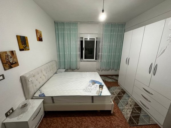 Tirane, jap me qera shtepi 2+1 Kati 1, 136 m² 400 € (Jordan Misja)