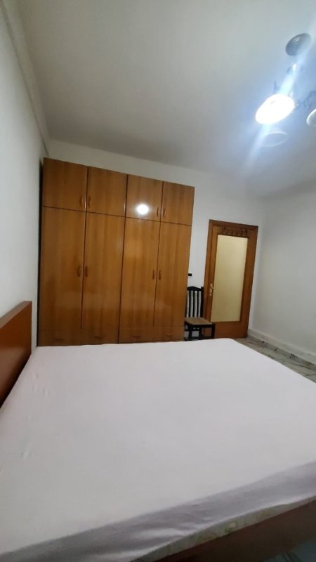 Tirane, jepet me qera shtepi 1+1 Kati 1, 55 m² 300 € (Siri Kodra)