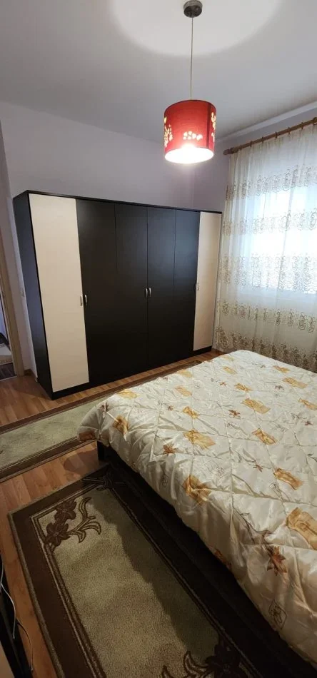 Tirane, jepet me qera shtepi 1+1 Kati 2, 60 m² 400 € (21 Dhjetori)
