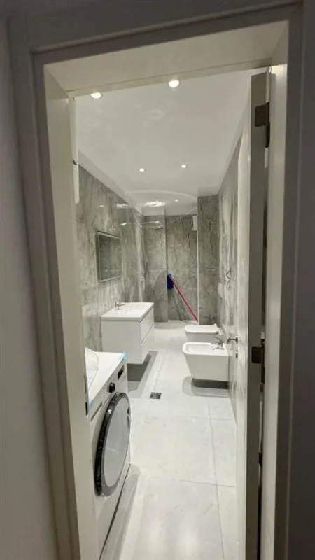 Tirane, jepet me qera apartament 1+1 Kati 6, 65 m² 400 € (Fresk)