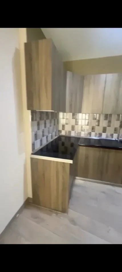 Tirane, shitet apartament 2+1+Ballkon Kati 6, 90 m² 133.000 € (Rruga Sokrat Miho)