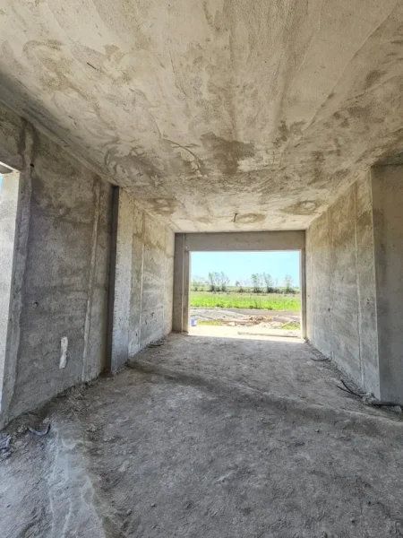 OKAZION‼️SHITET : Vile individuale në Gjirin e Lalzit🏖️ + pishinë vetëm 5 minuta larg detit || 350,000€