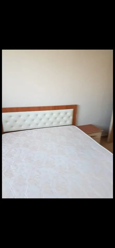 Tirane, jepet me qera apartament 1+1+Ballkon Kati 5, 70 m² 400 € (Astir te Ozoni)