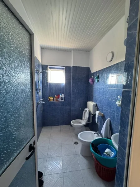 Tirane, shitet apartament 2+1 Kati 5, 90 m² 142.500 € (Rruga Foto Janku)