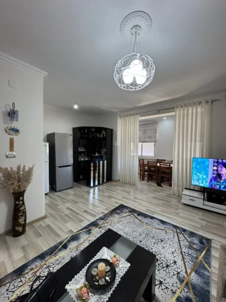 Tirane, shitet apartament 2+1 Kati 5, 90 m² 142.500 € (Rruga Foto Janku)