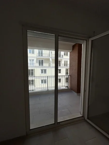 Tirane, shitet apartament 2+1 Kati 5, 129 m² (Rruga Aleksandria, tek Bajraktari Food)