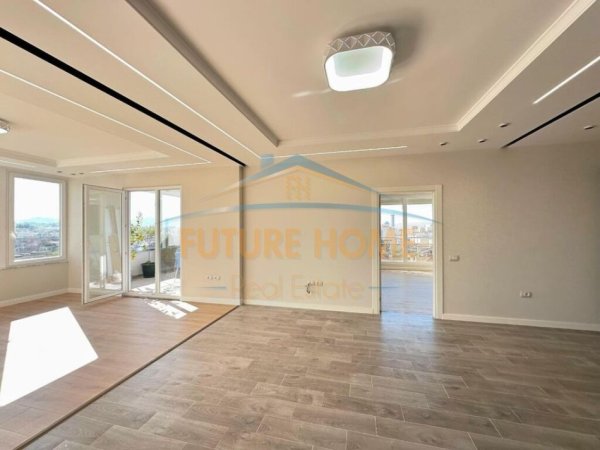 Tirane, shitet apartament 2+1+Ballkon Kati 5, 100 m² 277.000 € (Xhamlliku)