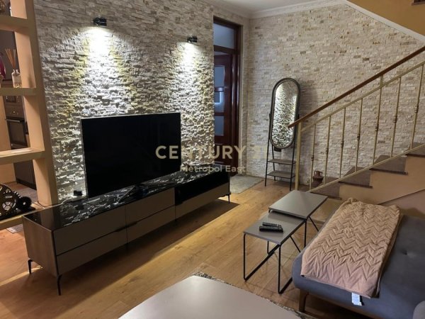 Tirane, jepet me qera Vile 2 Katshe Kati 0, 101 m² 699 € (TEK BRRYLI)