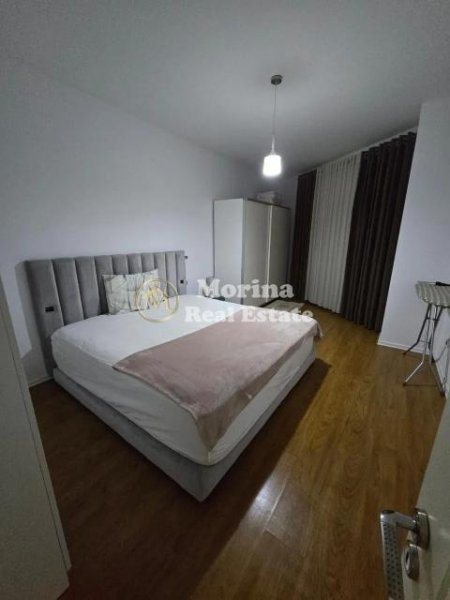 Tirane, jepet me qera apartament 1+1 Kati 3, 80 m² 600 € (Liqeni i Thate-prane Radisson)