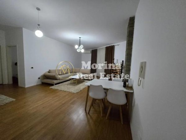 Tirane, jepet me qera apartament 1+1 Kati 3, 80 m² 600 € (Liqeni i Thate-prane Radisson)