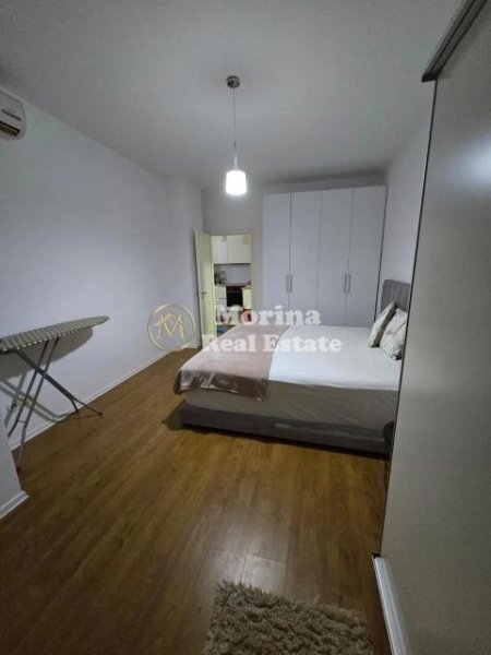 Tirane, jepet me qera apartament 1+1 Kati 3, 80 m² 600 € (Liqeni i Thate-prane Radisson)