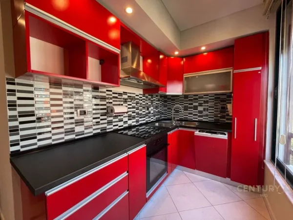 Tirane, jepet me qera apartament 1+1 Kati 5, 72 m² 600 € (Ali Demi)