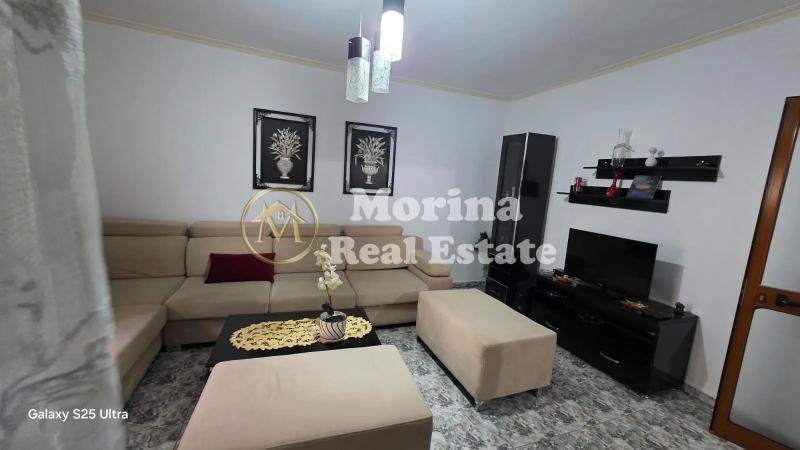 Tirane, jepet me qera apartament 1+1+Aneks Kati 1, 60 m² 350 € (Rruga e Dibres-perballe QSUT)