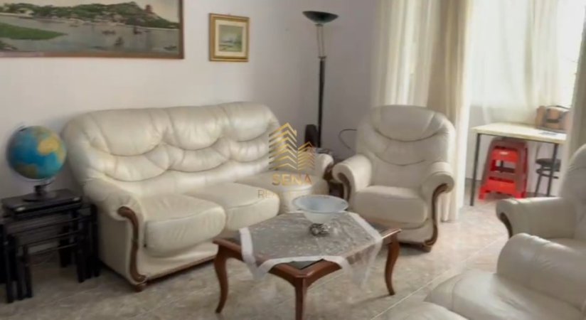 Tirane, jepet me qera apartament 2+1+Ballkon Kati 4, 72 m² 450 € (Rruga e Dibres)