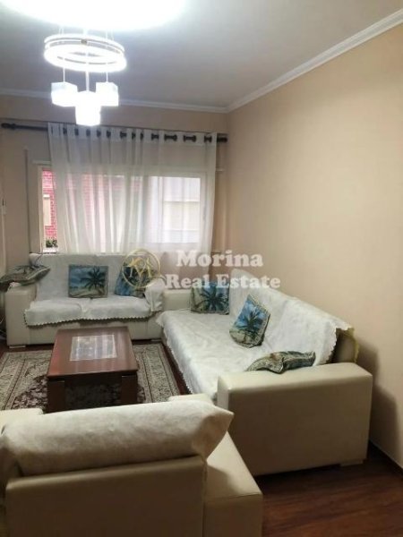 Tirane, jepet me qera apartament 2+1 Kati 3, 90 m² 500 € (Ali Demi-Rruga Idriz Dollaku)