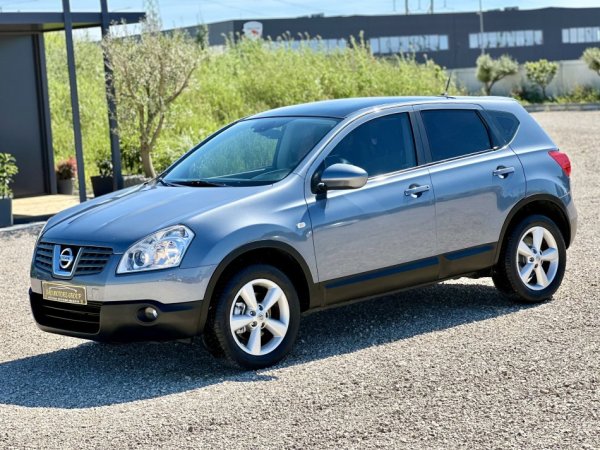 Durres, shitet SUV | Xhip Nissan Nafte, gri e erret manuale Klima 214 km