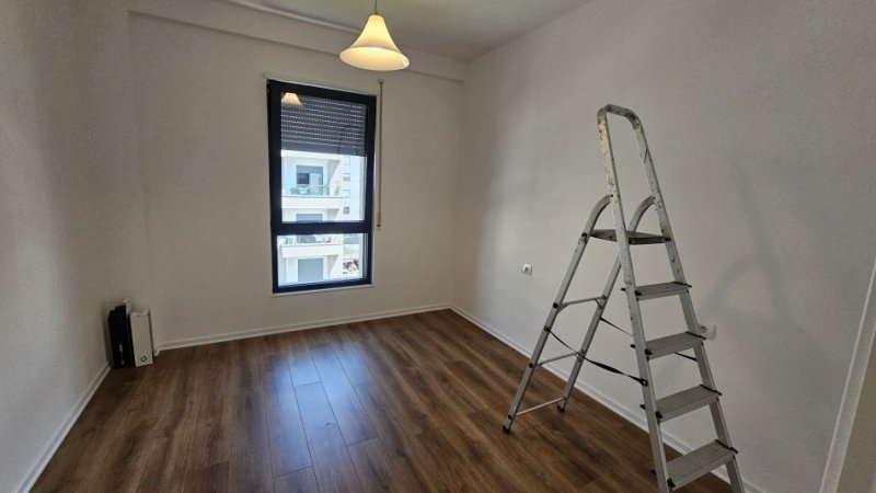 Tirane, jepet me qera apartament 2+1 Kati 4, 110 m² 800 € (Rezidenca Green Harmony, përballë UET)