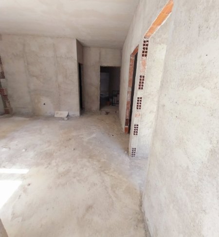 Tirane, shitet apartament 1+1+Aneks+Ballkon Kati 4, 75 m² 113.250 € (Rruga e Dibrës pranë Spitalit Amerikan 2)