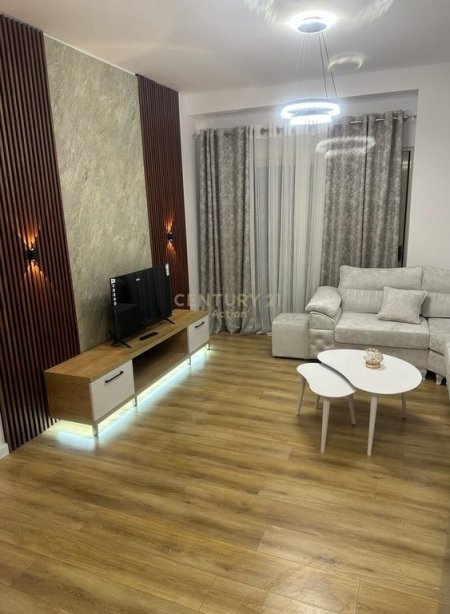 Tirane, shitet apartament 1+1+Aneks+Ballkon Kati 5, 65 m² 95.000 € (Misto MAME)